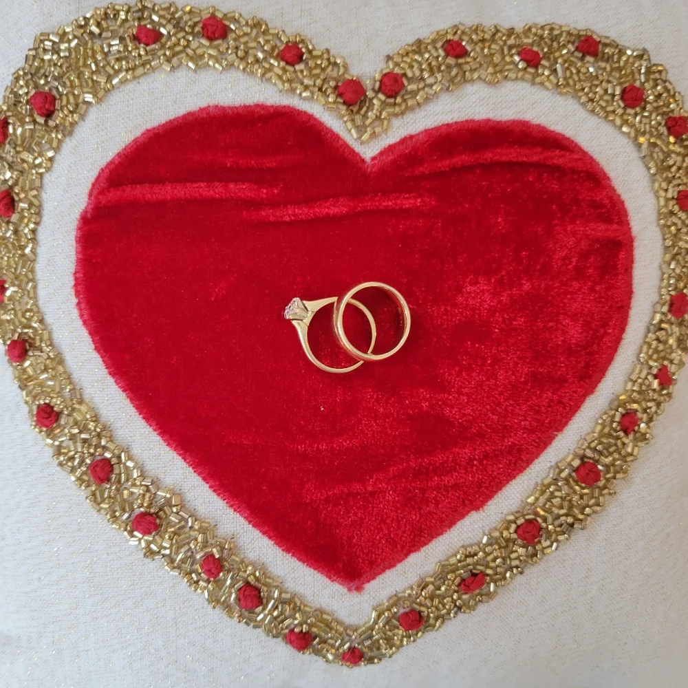 NWT Bella Lux Pillow ~ Embellished Beaded Heart ~ Valentine's Day ~ Ring Bearer
